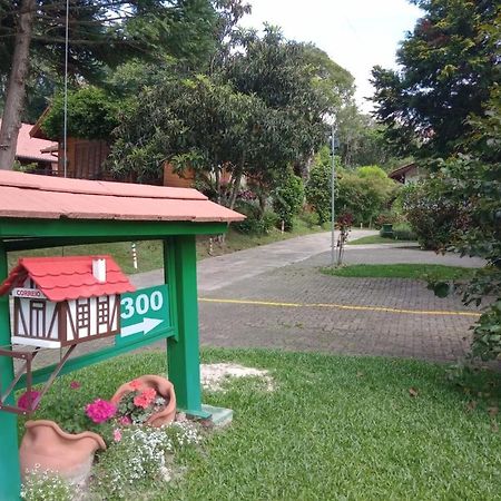Hotel Ex Pousada Vale Do Bosque - Aluguel Por Temporada Gramado Zewnętrze zdjęcie